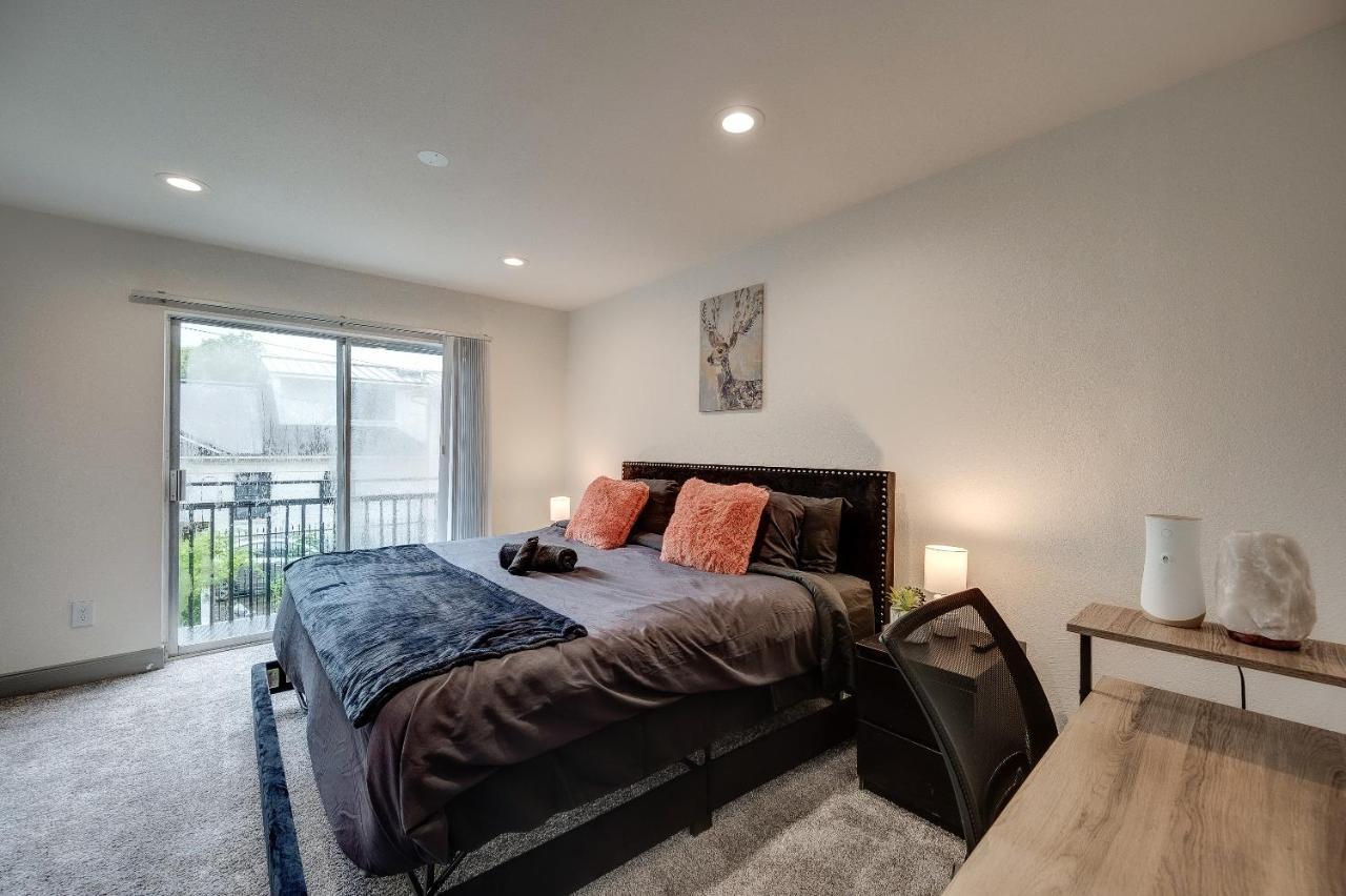 Trendy Midtown Apt, Walk To Shops & Sites, Pets Ok Х'юстон Екстер'єр фото
