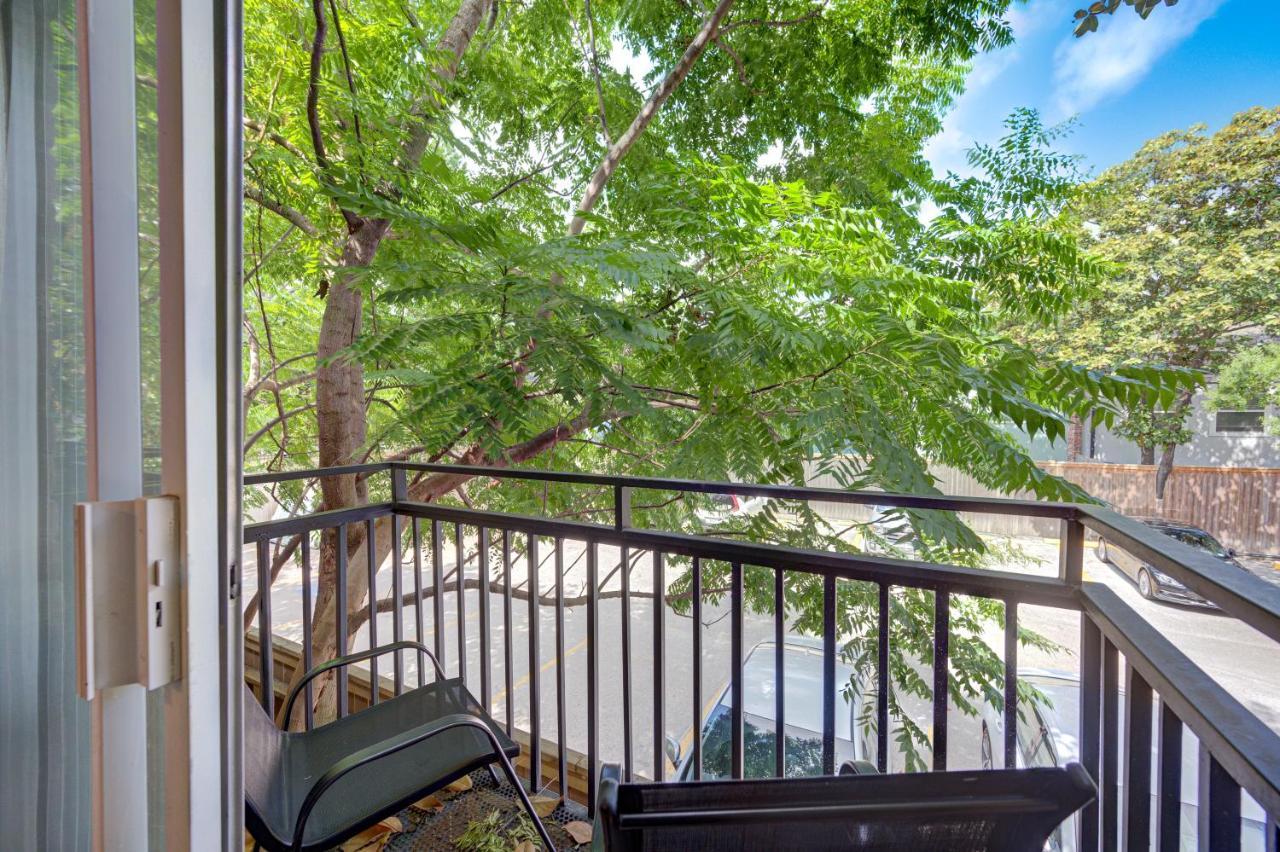 Trendy Midtown Apt, Walk To Shops & Sites, Pets Ok Х'юстон Екстер'єр фото