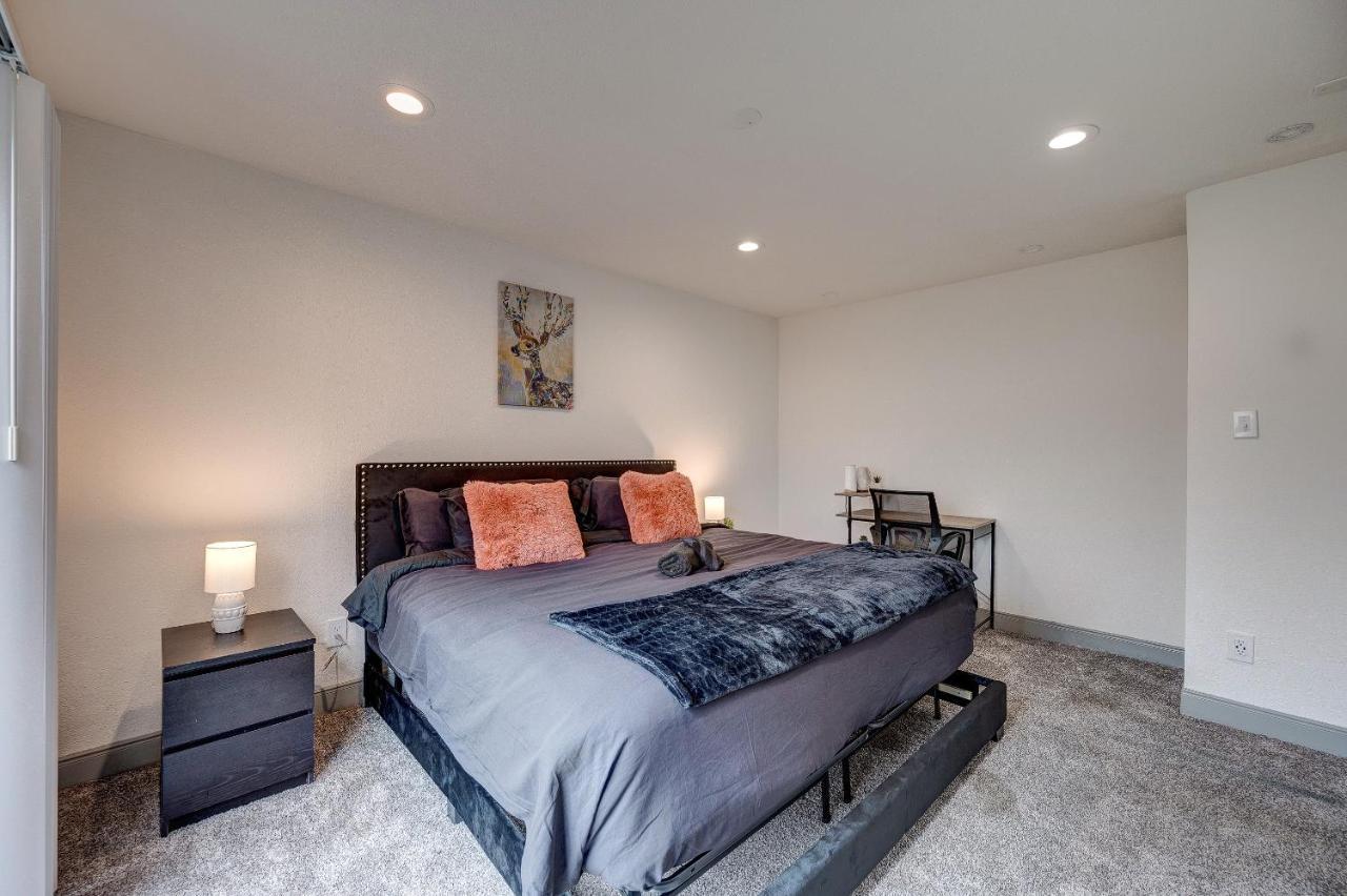 Trendy Midtown Apt, Walk To Shops & Sites, Pets Ok Х'юстон Екстер'єр фото
